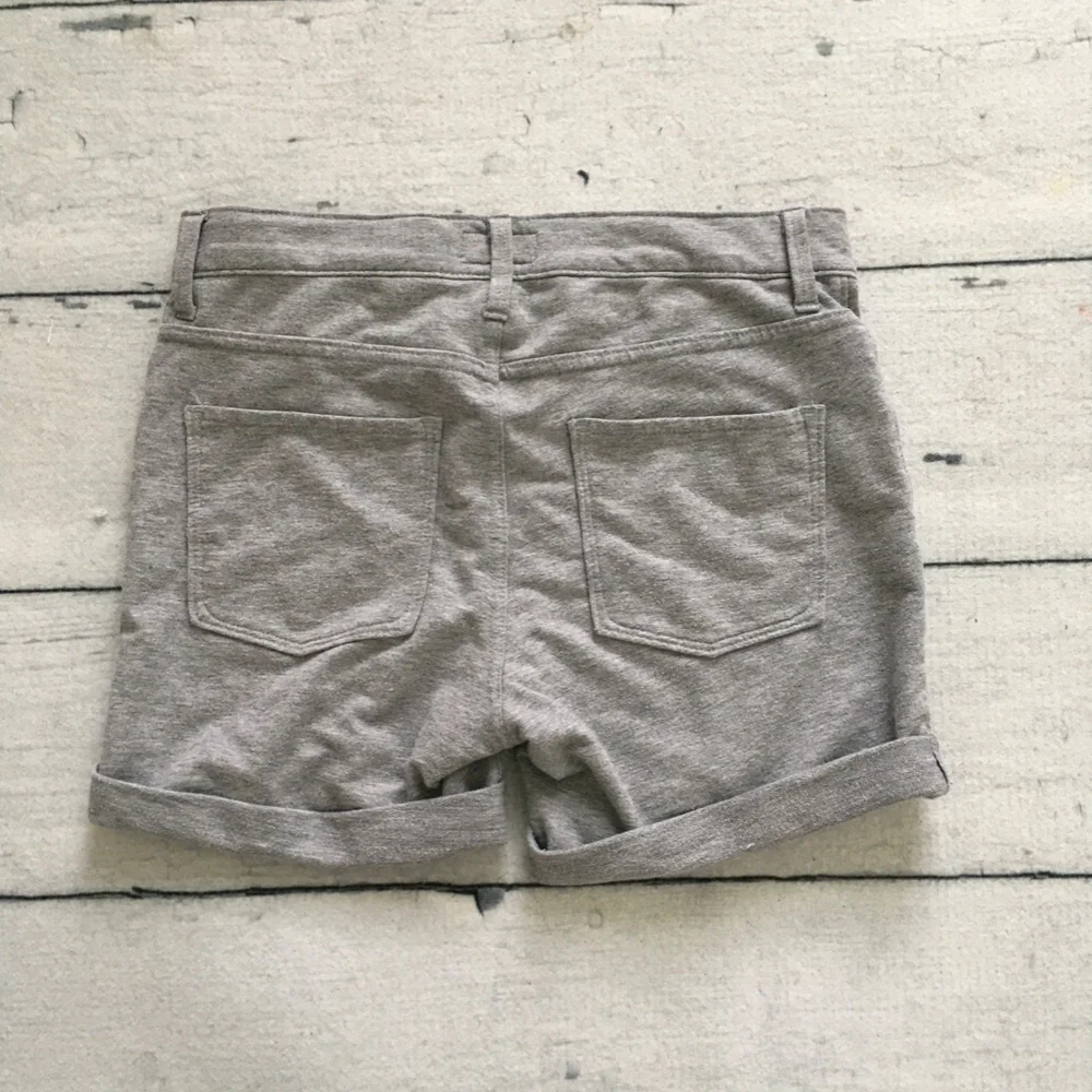 Old Navy GAP grey gray shorts summer XL 14 kids used girls - Picture 2 of 3